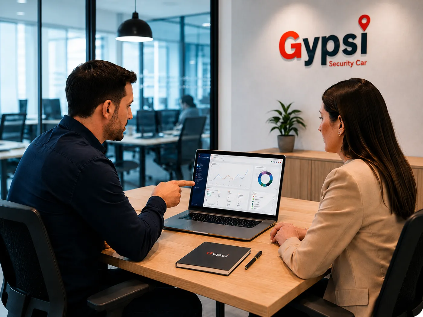 Equipo Gypsi acompañando a una empresa en la gestión de su operación vehicular